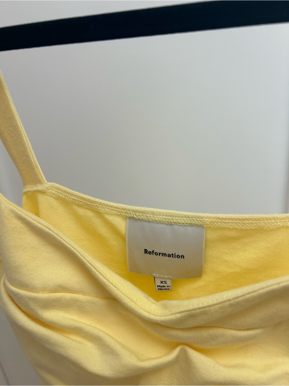 Reformation yellow top - Picture 5 of 10